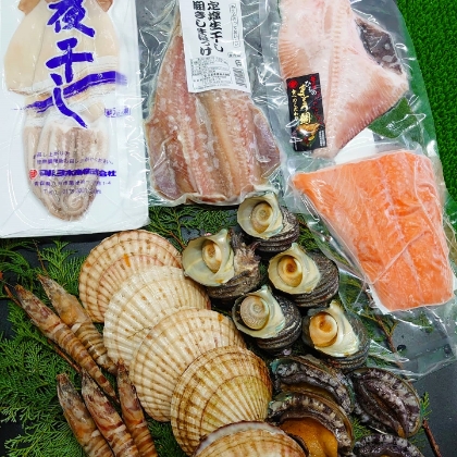 食い倒れの街、大阪から、お客様の胃袋をおいしい食材で満たすために。